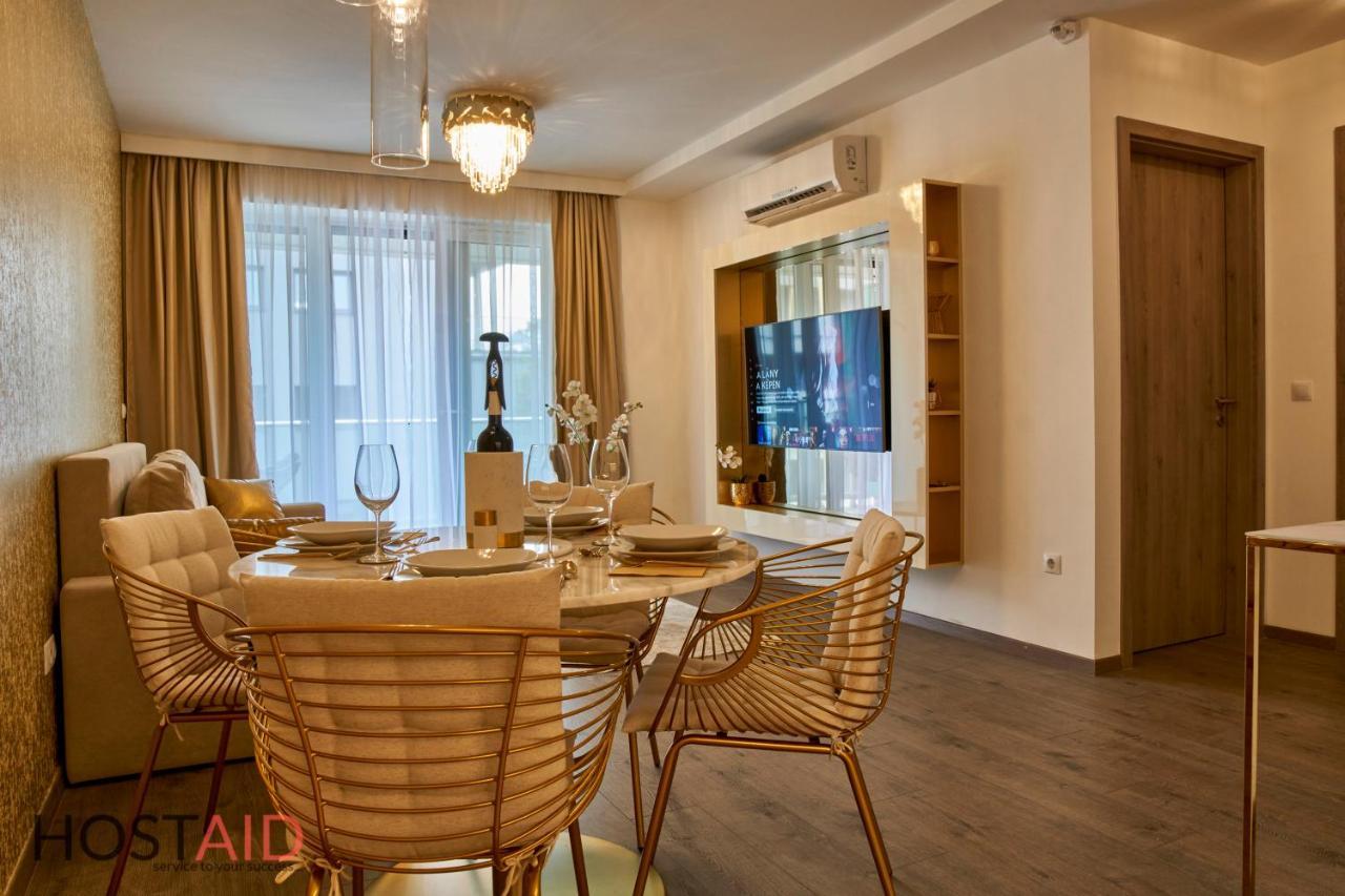 Azur Apartment - Hostaid Siófok Eksteriør billede